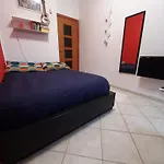 Cozy Family Home: Shared Near Center