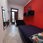 Homestay Cozy Family Home: Shared Near Center *