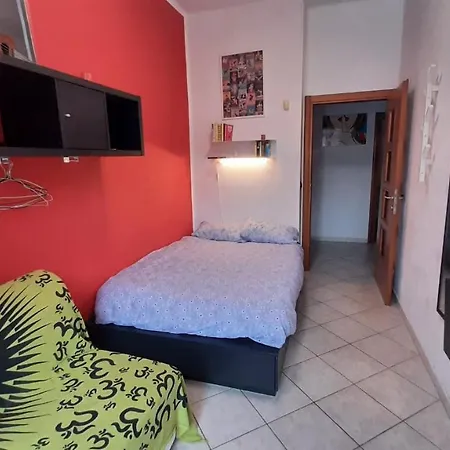 Stanza Privata In Casa Condivisa - Private In Shared Ubytování v soukromí *