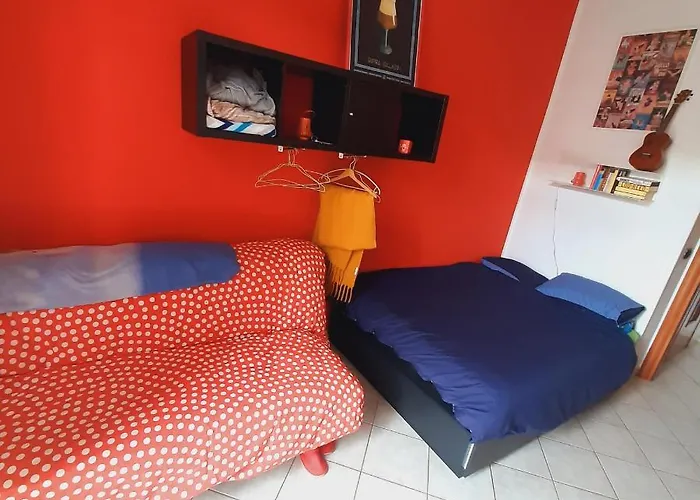 Stanza Privata In Casa Condivisa - Private In Shared ホームステイ トリノ