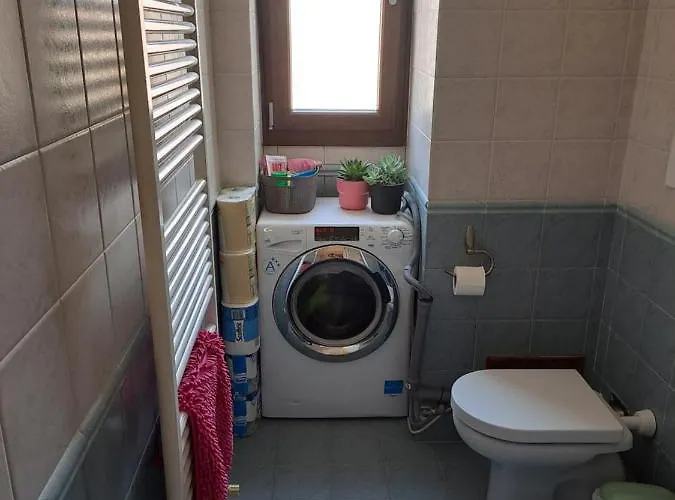 Stanza Privata In Casa Condivisa - Private In Shared *