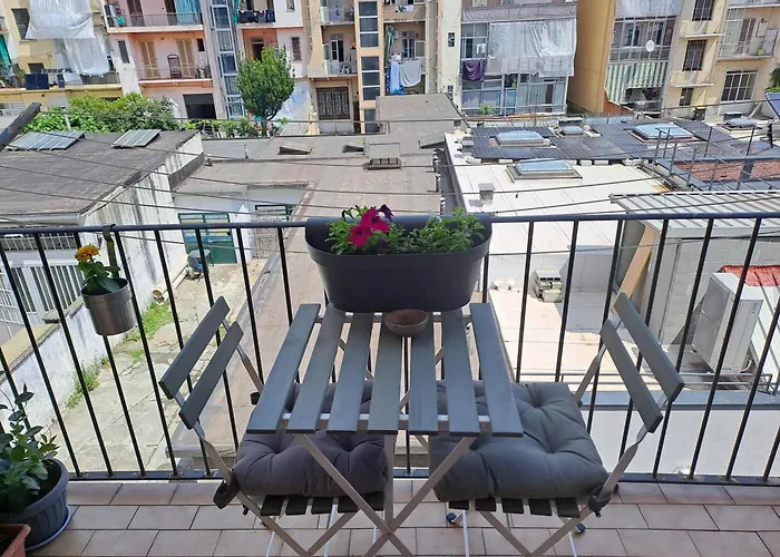 Stanza Privata In Casa Condivisa - Private In Shared ホームステイ *