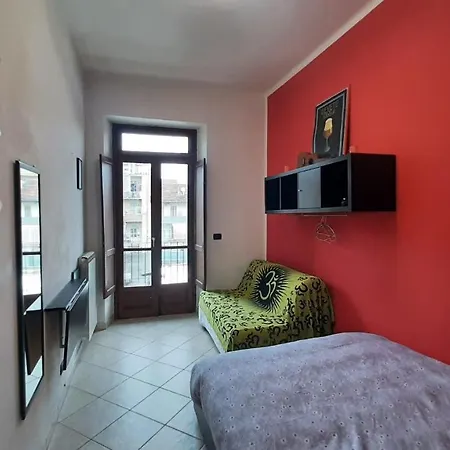 Stanza Privata In Casa Condivisa - Private In Shared * Turín