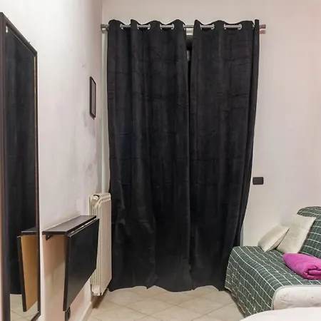 Stanza Privata In Casa Condivisa - Private In Shared 홈스테이 *