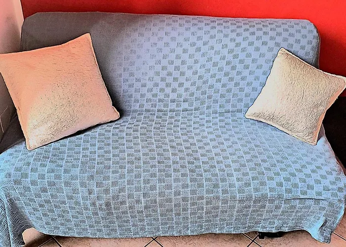Stanza Privata In Casa Condivisa - Private In Shared